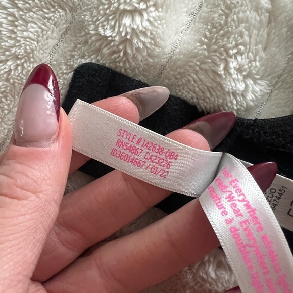 34C PINK BRA NEW CONDITION - Picture 3 of 4